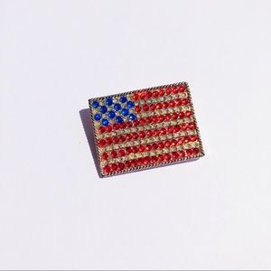 Jewelry - Vintage rhinestone American flag pin Jewelry - Vintage rhinestone American flag pin